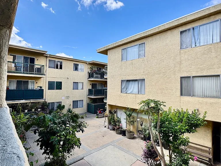333 N BERENDO - BERENDO APARTMENTS