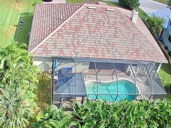 4th image of 15301 Sam Snead LN