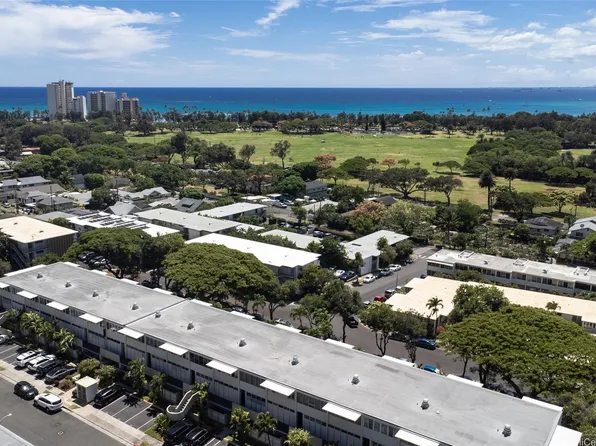 3030 Pualei Cir APT 101, Honolulu, HI 96815