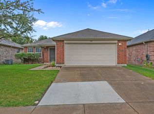 7321 Starwood Dr, Fort Worth, TX 76137