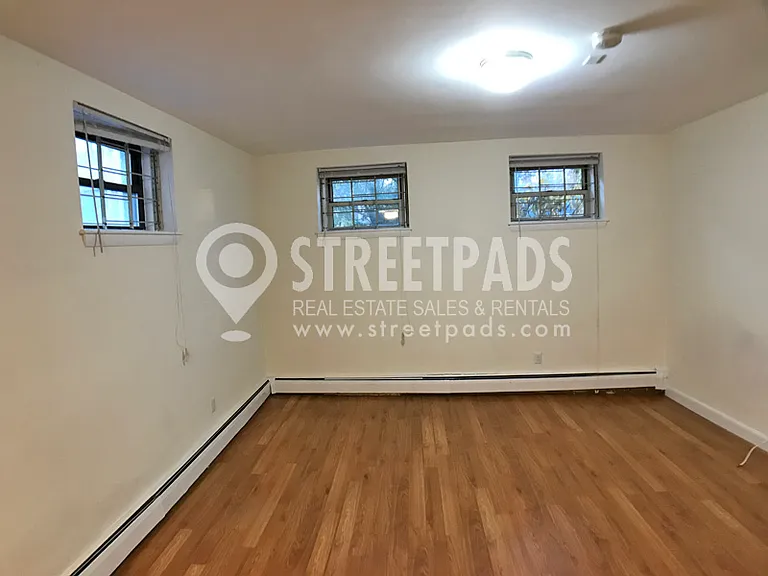 45 Chester St #B2 — Photo 1