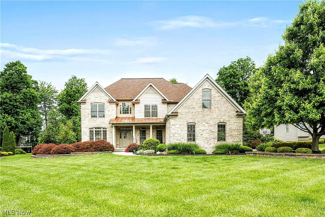 10535 Alyssa Ct, Concord Township, OH 44077 Zillow