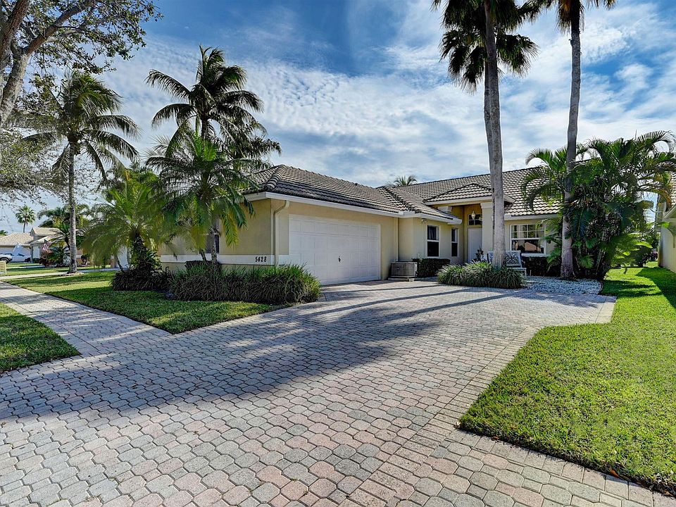 1st image of 5428 Grande Palm Cir