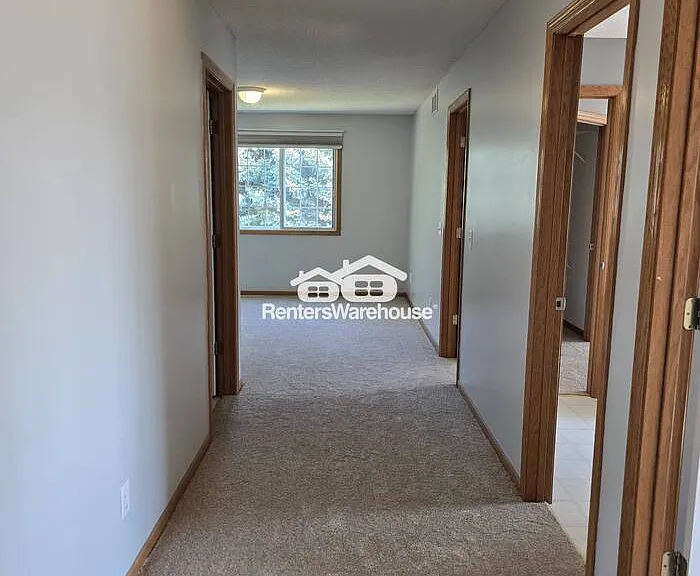 1945 Mockingbird Ave — Photo 16