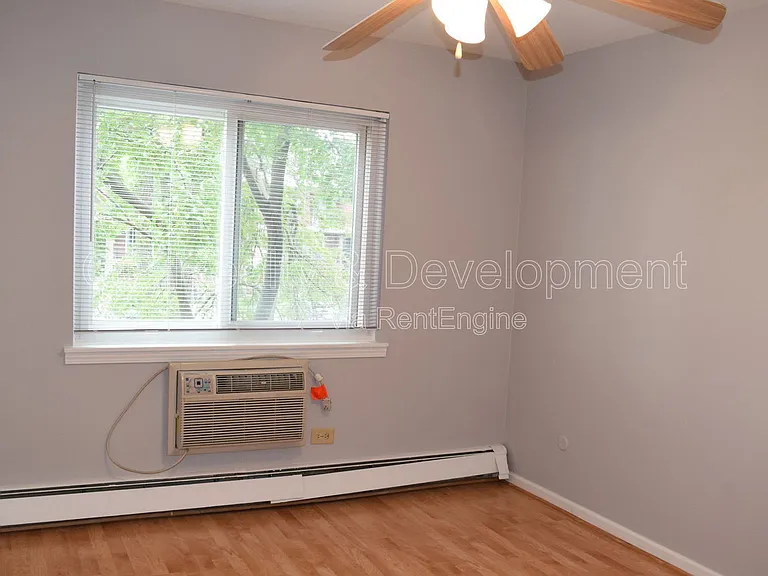 1180 Meadow Ln #206 — Photo 6