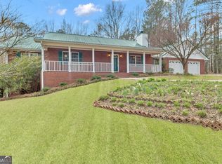 81 Bowers Rd, Moreland, GA 30259