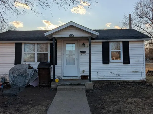 215 Seybold St, Logansport, IN 46947