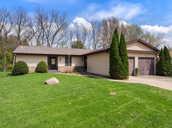 3827 Belle Ave #0, Davenport, IA 52807