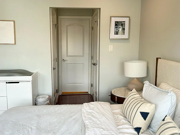 522 Carpenter St — Photo 8