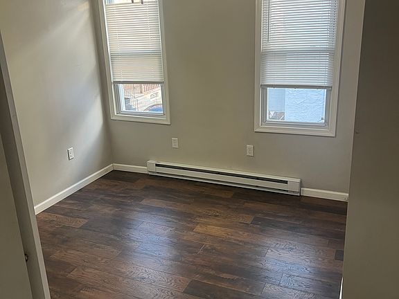 4th image of 5426 Westminster Ave