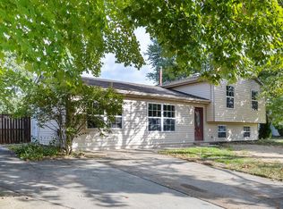 7 Juniper Ln, Sicklerville, NJ 08081