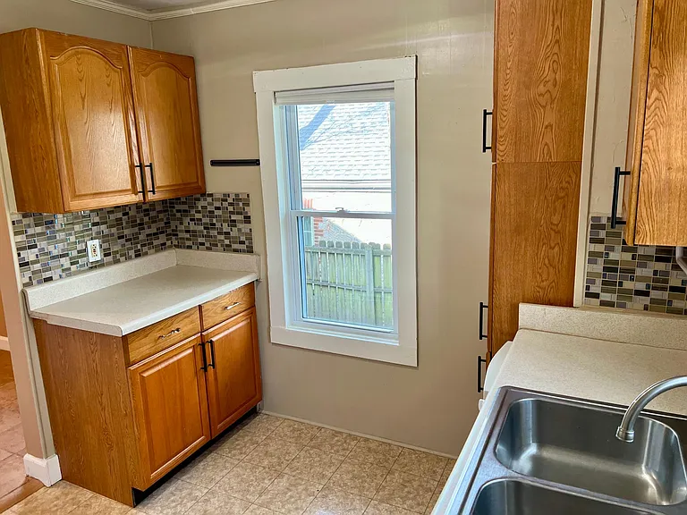 208 Rayon Dr #A — Photo 10