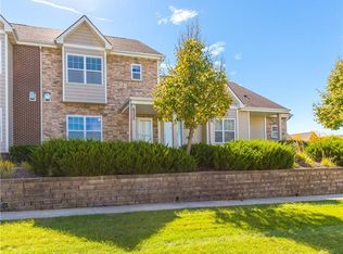 6350 Beechtree Dr #10102, West Des Moines, IA 50266