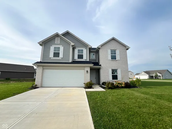 6652 W Sailboat Dr, Greenfield, IN 46140