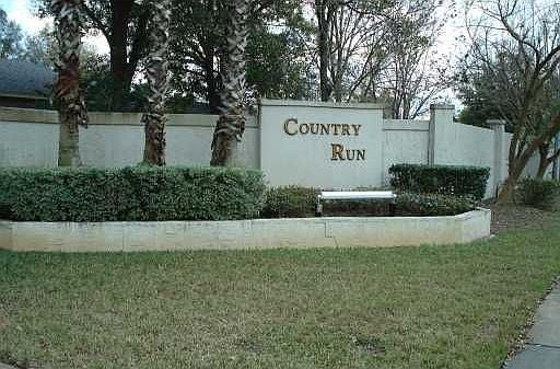 1st image of 8133 Country Run Pkwy
