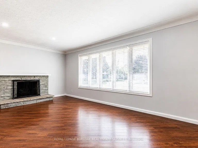 723 Hyde Rd — Photo 9