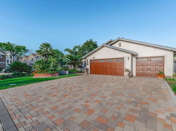 11943 Adenmoor Ave, Downey, CA 90242