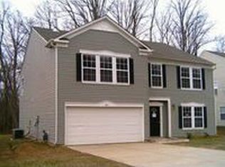 8514 Rockmoor Ridge Rd, Charlotte, NC 28215