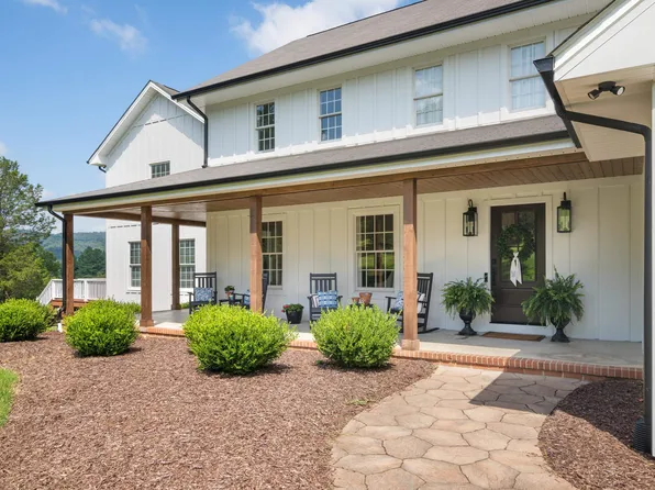 1162 Arrington Rd, Blacksburg, VA 24060