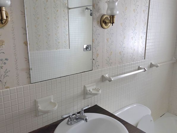 (undisclosed Address)