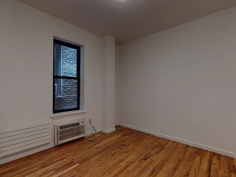 238 E 87th St #2B — Photo 8