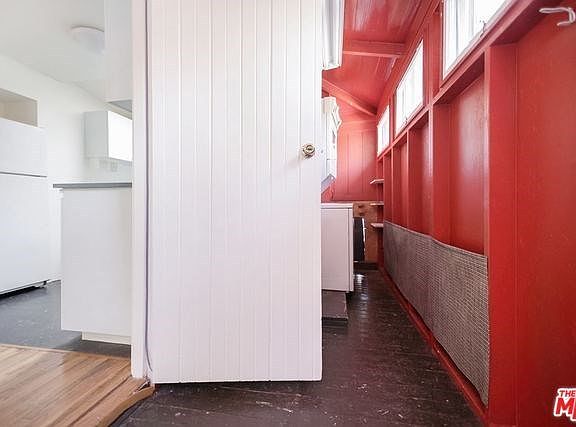Side Pantry/ Laundry Area