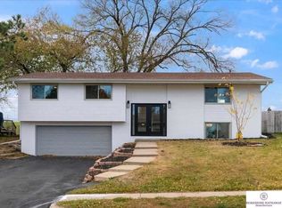 5318 N 97th Ave, Omaha, NE 68134