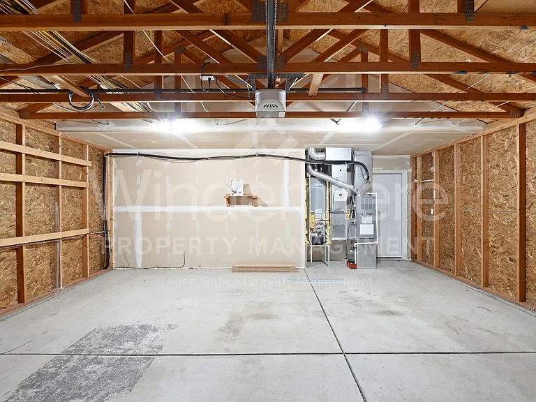 1702 N Aladdin Rd — Photo 22