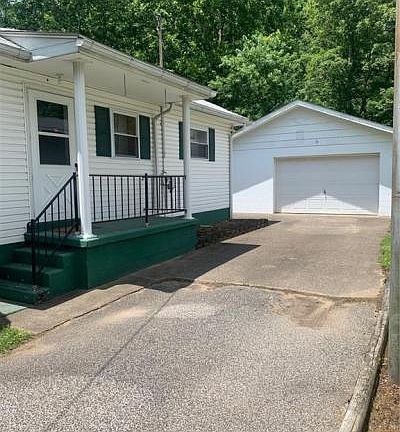 2nd image of 4156 Campbells Creek Dr