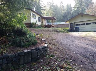 120 E Hillside Dr, Belfair, WA 98528