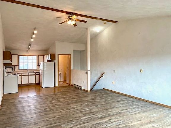 3rd image of 1935 Lafayette St #5