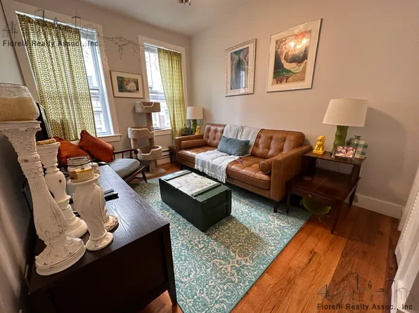 (undisclosed Address), Boston, MA 02113