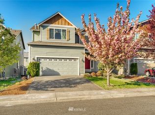 8703 187th St E, Puyallup, WA 98375
