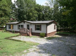 298 Ridgeview Cir, Chatsworth, GA 30705