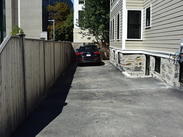 9 Sheridan St #1 — Photo 16