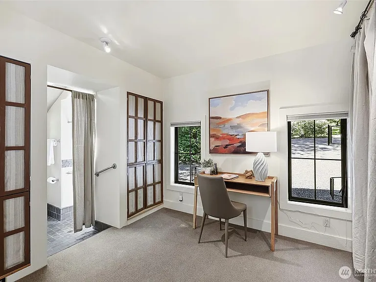 8883 1/2 NE Wardwell Rd — Photo 10