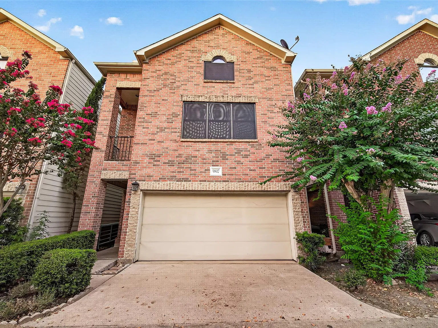 3 bed, 2.5 bath, 2656 sqft, $2,500 — Photo 4