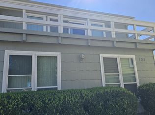 135 April Point Dr N #1, Montgomery, TX 77356