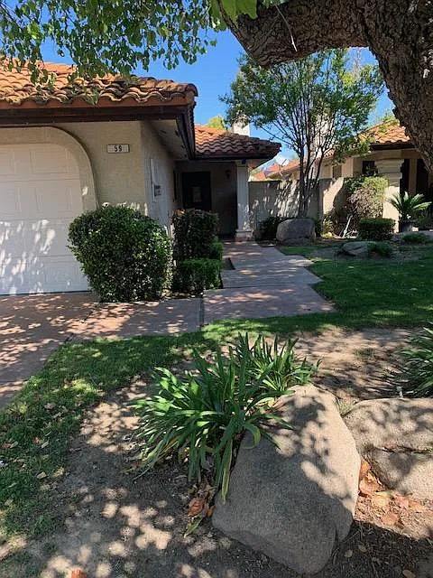 59 Rosewood Cir photo 1