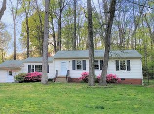 808 Cowan Rd, North Chesterfield, VA 23235
