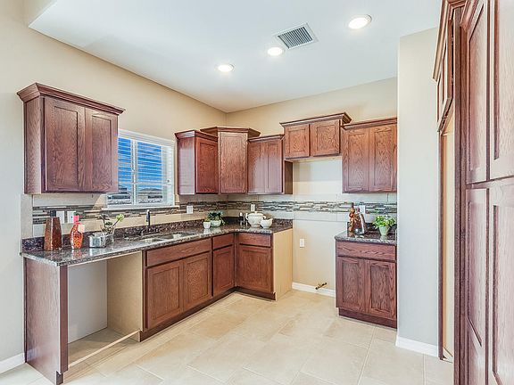 5th image of 7755 Enchanted View Dr