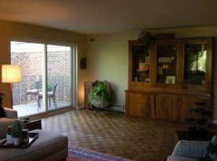 13335 Watertown Plank Rd APT 302, Elm Grove, WI 53122