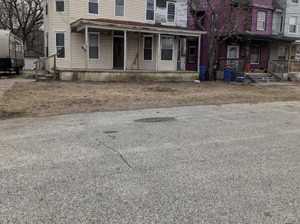 304 S 6th St, Millville, NJ 08332