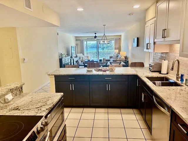 1617 Bayhouse Ct #121 — Photo 9
