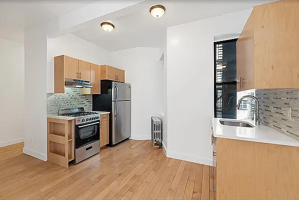 Rented by REAL New York | media 8