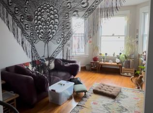 2923 N Springfield Ave APT 2, Chicago, IL 60618