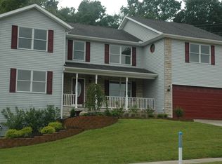 748 Quarry View Dr, Heath, OH 43056