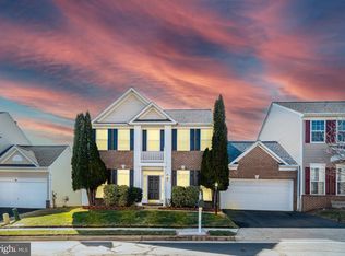 43287 Markham Pl, Ashburn, VA 20147