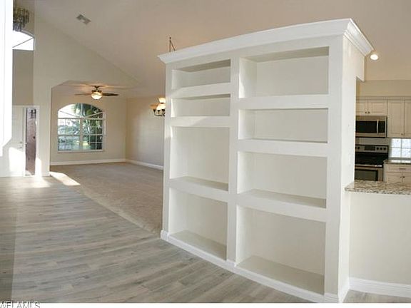 4th image of 17851 Castle Harbor Dr