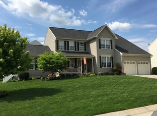 6126 Ash Grove Ct, Sykesville, MD 21784